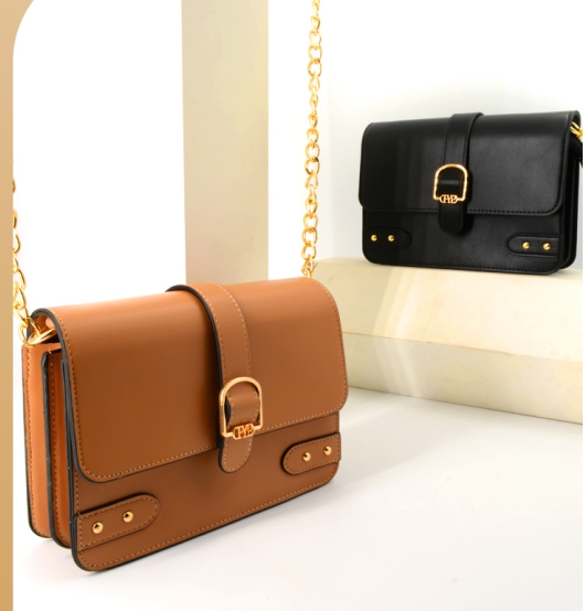 STYLISH CROSSBODY BAG PIERRELOUES